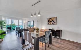Spacious 1 Bdr 1.5 Bth • Hallandale Beach